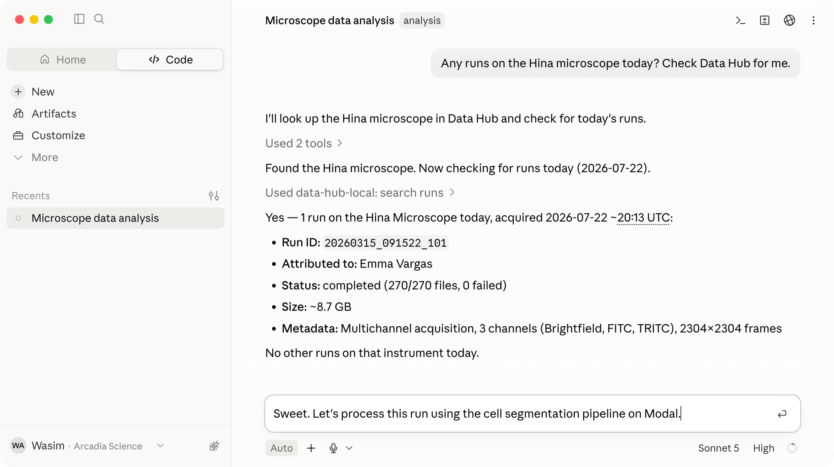 Claude Desktop asking Data Hub about microscope runs over MCP